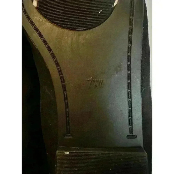 Torrid Flats Shoes Black Vegan Leather Ballet Flat Almond Toe Women's Size 7 WW - Picture 7 of 8